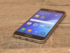 Преглед на смартфон Samsung Galaxy A5 (2016): актуализиран денди